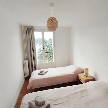 Vintage Apartment *